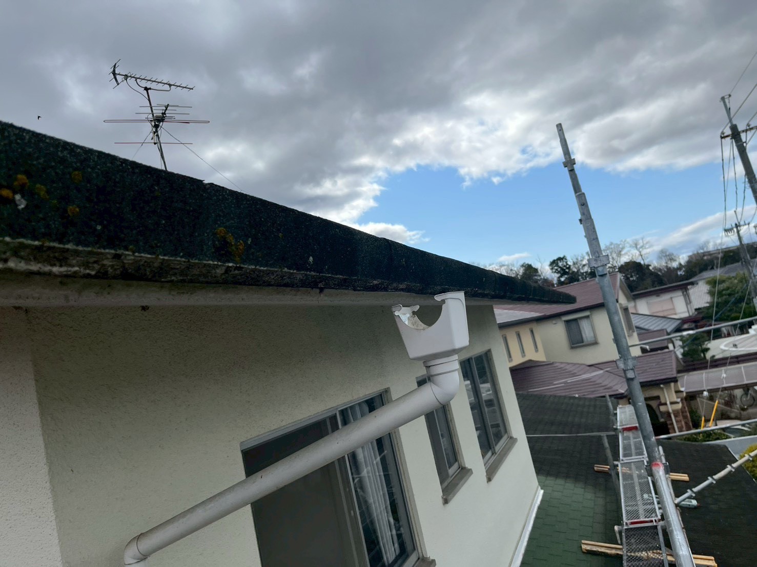 【雨樋修理キャンペーン実施中】詰まり・オーバーフロー・破損をプロが解決｜無料点検対応